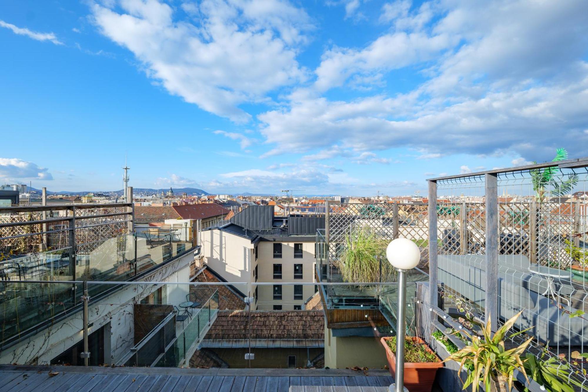 3Bedroom Triplex Rooftop Apartment Budapeste Exterior foto